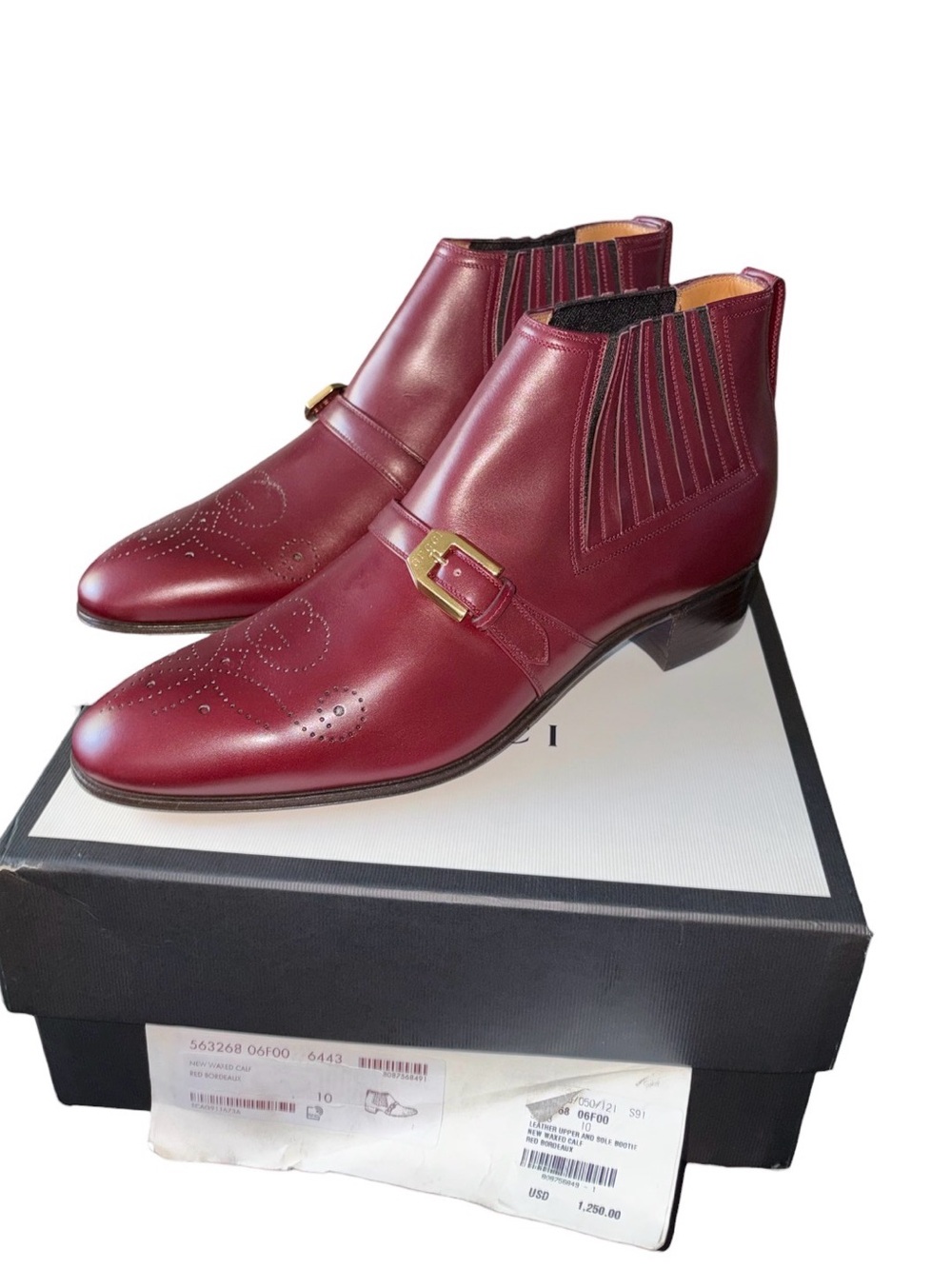Gucci Men's Burgundy Leather Ankle Boots with Gold Buckle size 10 new